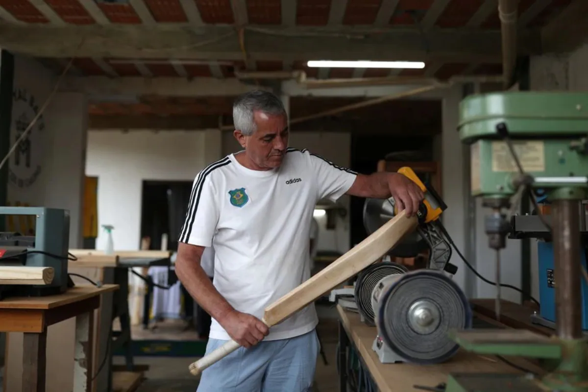 Brazil Manufactures Its Cricket Bats After The Shortage